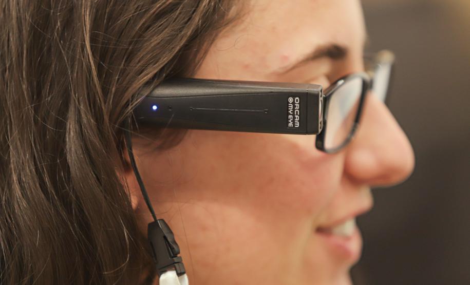 O Governo do Paraná, por meio da Secretaria de Inovação, Modernização e Transformação Digital, adquiriu equipamentos para deficientes visuais. Foto: Roberto Dziura Jr/AEN