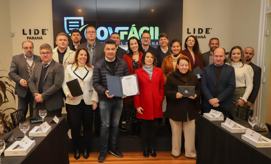 Secretaria de inovação apresenta e entrega chaves do govfacil-app de gestão para secretarias do estado. Fotos:Ari Dias/AEN