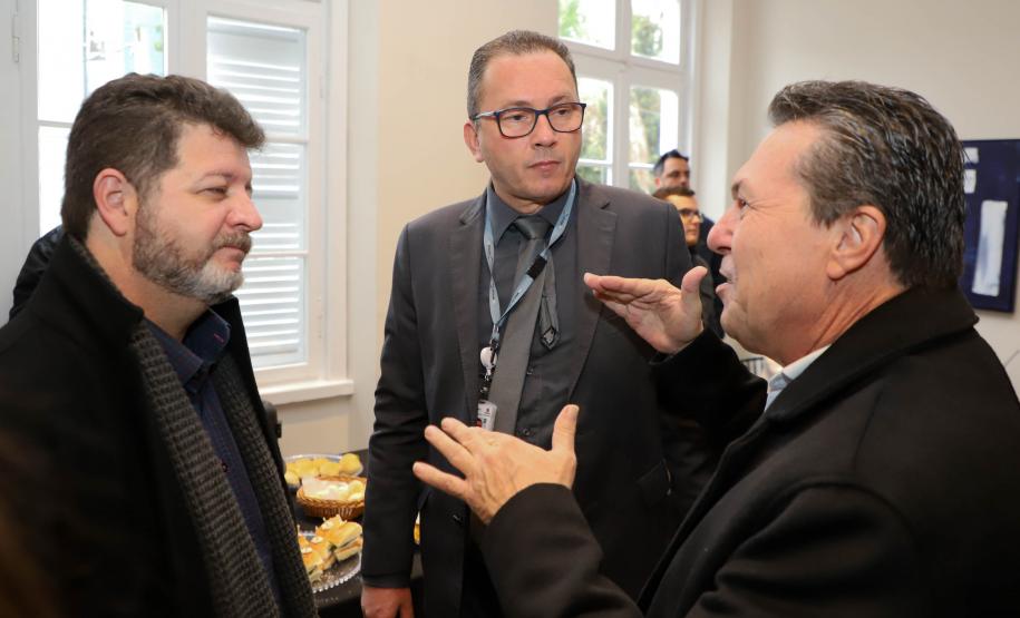 Secretaria de inovação apresenta e entrega chaves do govfacil-app de gestão para secretarias do estado. Fotos:Ari Dias/AEN