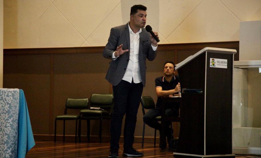 Secretaria da Inovação e Invest Paraná apresentam projetos a prefeitos dos Campos Gerais. Foto: Daniel Malucelli/SEI