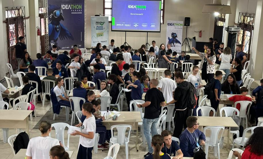 Ideathon Paraná: alunos de Ponta Grossa apresentam ideias criativas em gestão pública. Foto: Eduardo Carmona/SEI