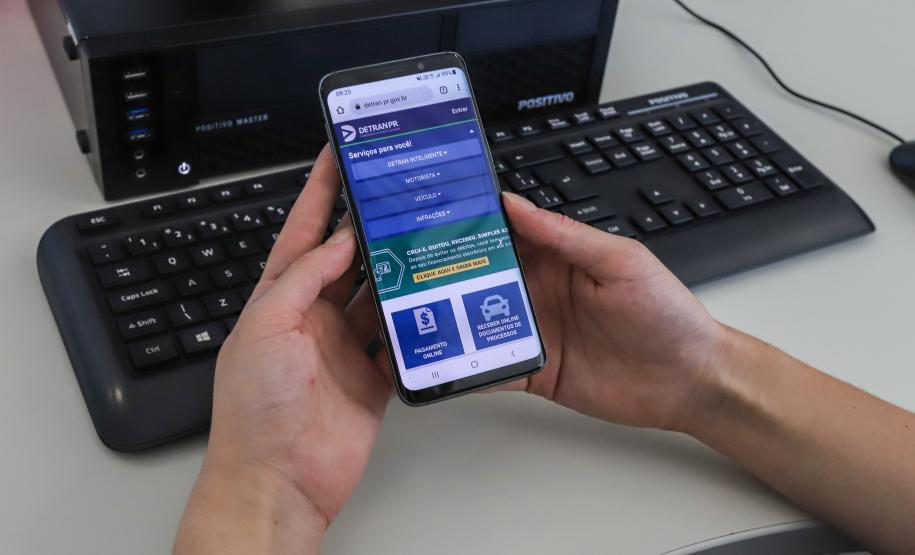 Aplicativos da Receita e do Detran são caminhos seguros para pagamento do IPVA. Foto: Gabriely Smek/SEFA