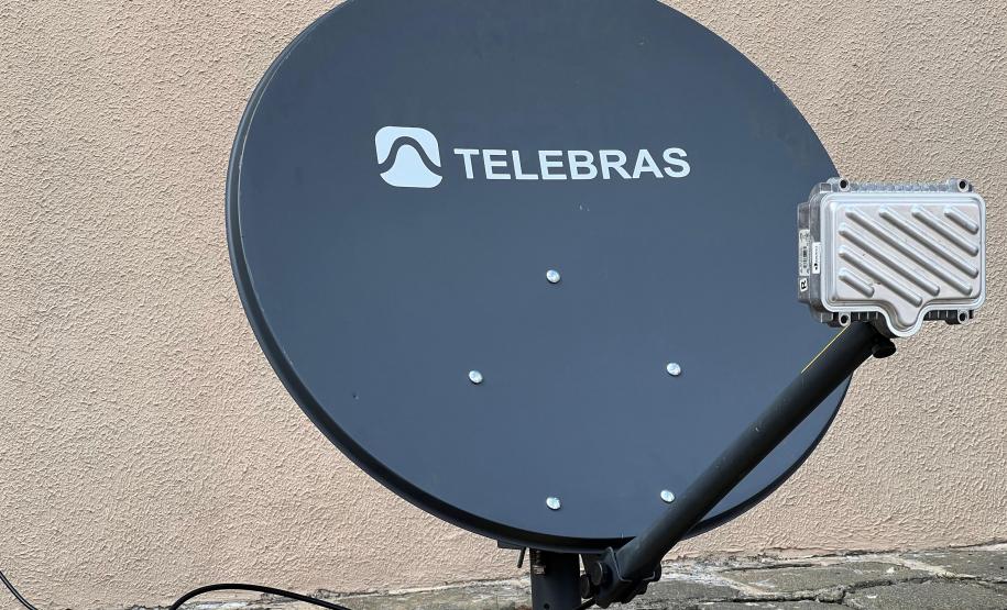 Paraná inicia testes para reforçar conexão de internet via satélite em áreas rurais. Foto: Eduardo Carmona - SEI