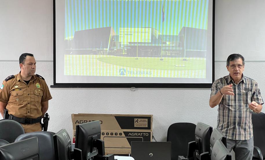 Paraná inicia testes para reforçar conexão de internet via satélite em áreas rurais. Foto: Eduardo Carmona - SEI