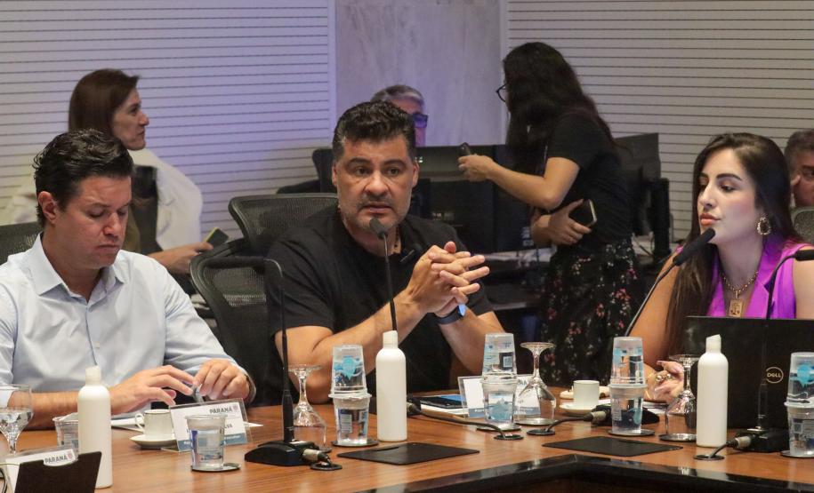 Fundo Paraná de fomento científico e tecnológico em reuniao nesta segunda-feira (4), no Palacio Iguacu. Foto: Geraldo Bubniak/AEN