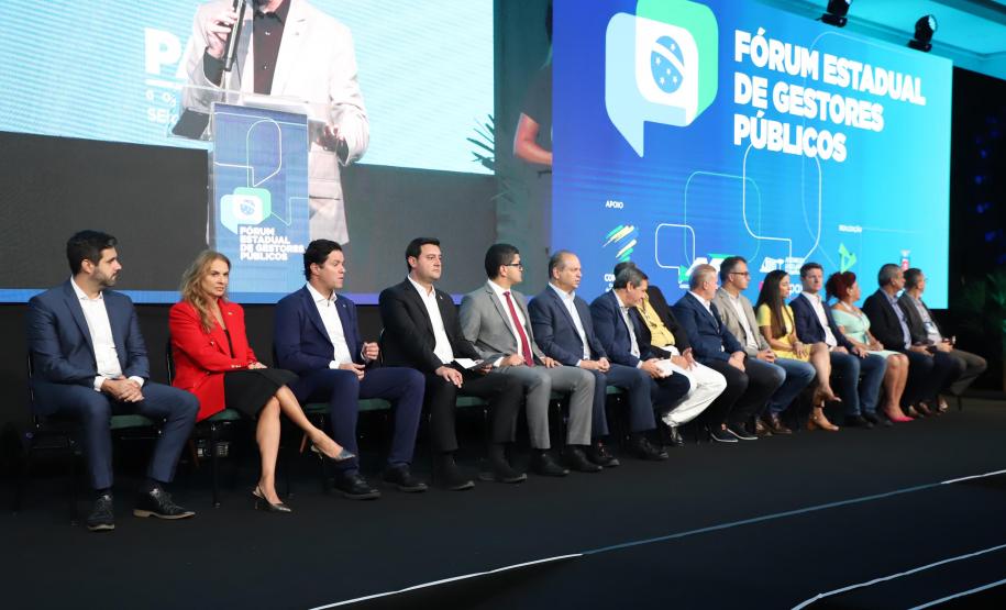 Em Fórum de Gestores Públicos, governador reforça que planejamento induz crescimento. Foto: Ari Dias/AEN