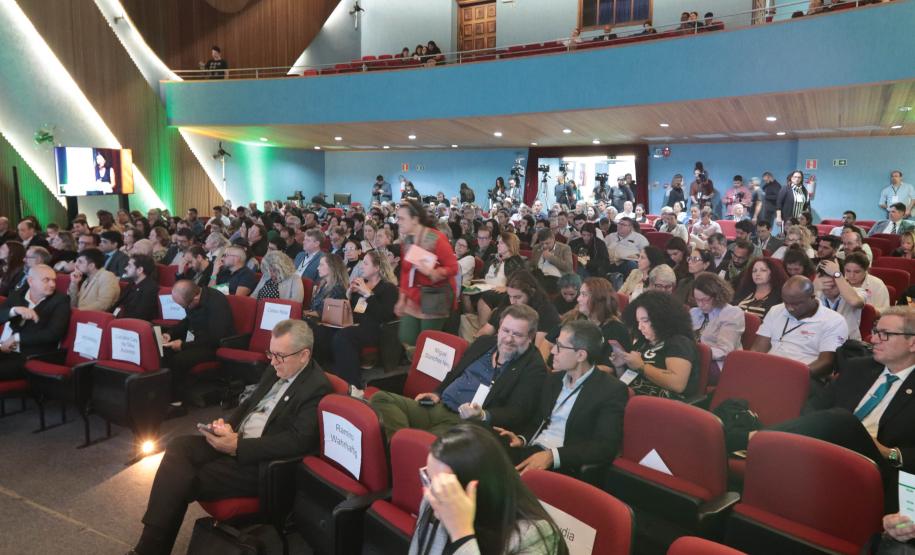 5ª Conferência Regional Sul de Ciência, Tecnologia e Inovação no auditorio da UTFPR em Curitiba nesta quinta-feira (25). Foto: Geraldo Bubniak/AEN