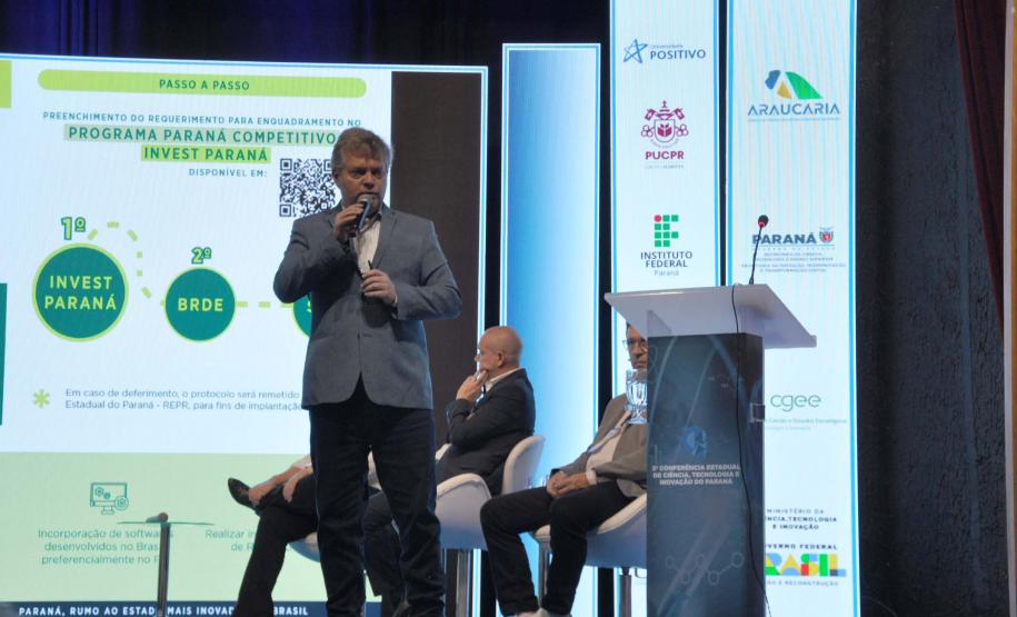 Comunidade científica debate diretrizes para a Ciência, Tecnologia e Inovação do Paraná. Foto: SETI
