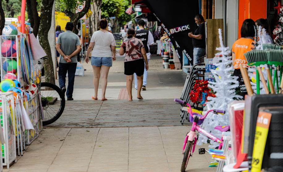 Paraná bate novo recorde em abril e tempo de abertura de empresa cai para apenas 8 horas. Foto: Roberto Dziura Jr/AEN