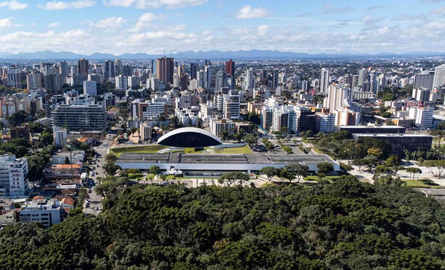 Curitiba e Assaí estão no top 7 das comunidades mais inteligentes do mundo
