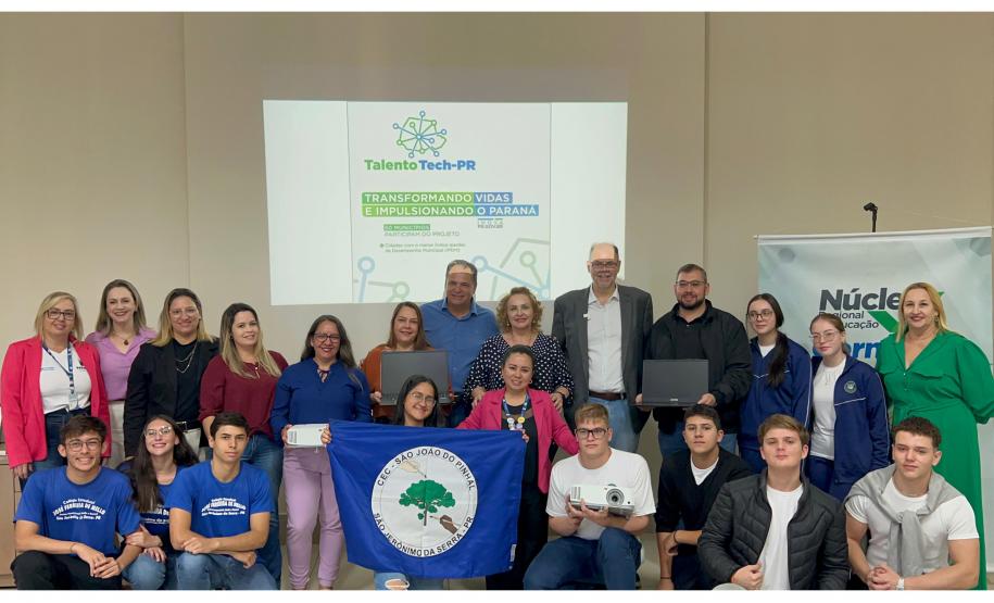 Municípios das regiões Norte e Norte Pioneiro recebem notebooks do Talento Tech. Foto: Gabriel Pires/SEI