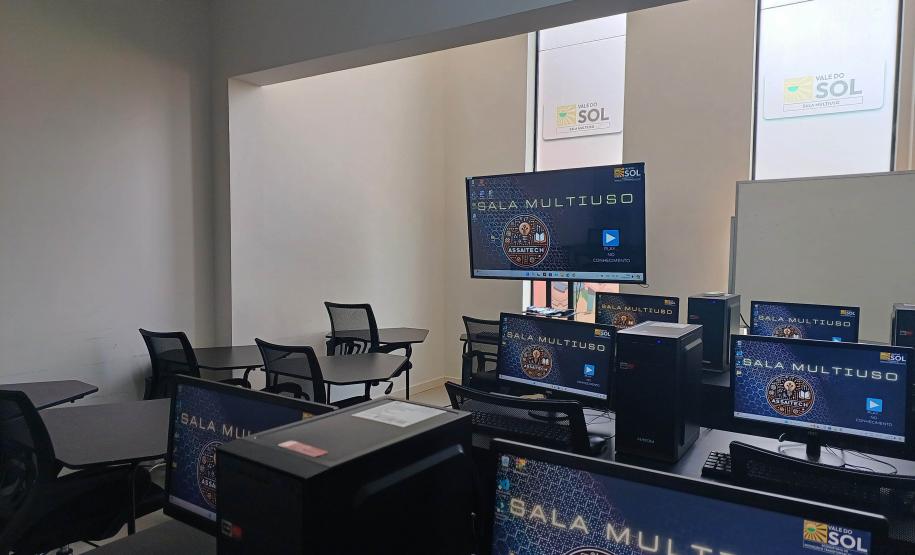 Como Assaí, no interior do Paraná, virou referência global de inovação - Com apenas 13,7 mil habitantes, município do Norte Pioneiro está entre as 7 cidades mais inteligentes do mundo pelo ranking Smart21 do Fórum de Comunidades Inteligentes do Canadá (IFC). Assaí também foi reconhecida nacionalmente pelas boas práticas inovadoras no Prêmio Sebrae Prefeitura Empreendedora