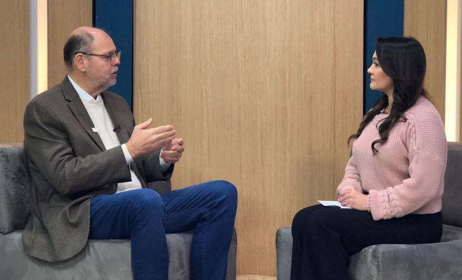 Segundo Alex Canziani, o Paraná está dando os primeiros passos para ser o Estado pioneiro na implementação de uma legislação que regulamenta o uso da inteligência artificial dentro de serviços públicos.