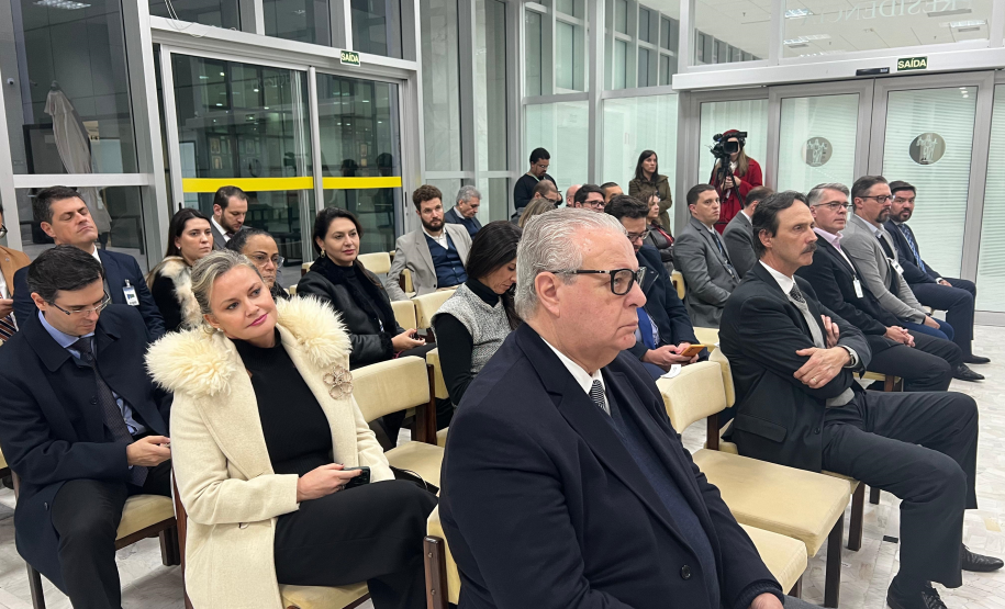 Projeto busca criar uma rede de compartilhamento de conhecimentos entre diversas instituições do Estado para desenvolver uma administração pública mais eficiente