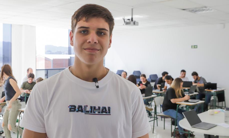 Alunos do Talento Tech fazem primeira prova presencial nos 50 municípios do projeto