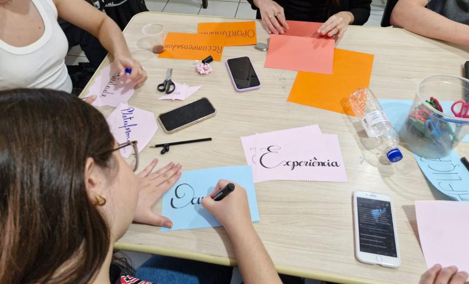 Alunos do Talento Tech fazem primeira prova presencial nos 50 municípios do projeto