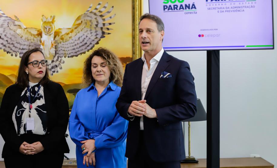 Curitiba, 25 de outubro de 2024 - Apresentação para o governador Carlos Massa Ratinho Junior do aplicativo Sou Paraná Conecta, destinado para servidores estaduais.
