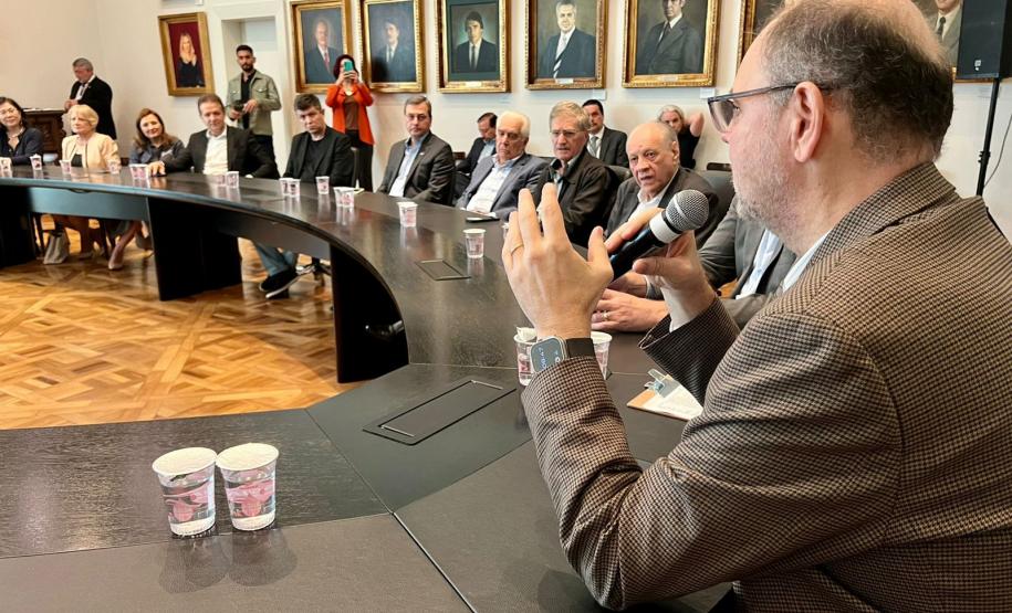 Estado reúne entidades para discutir governança do Sistema Paranaense de Inovação