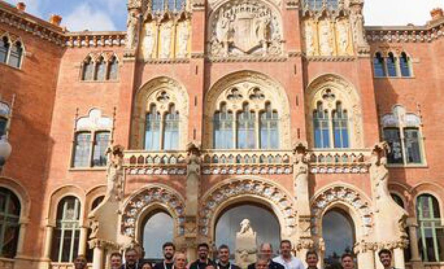 Representantes da Secretaria da Inovação, Modernização e Transformação Digital integraram a delegação brasileira que participou do Smart City Expo World Congress. Debates e visitas técnicas permitiram oportunidade de captação de conhecimentos para manter o Paraná como um dos estados mais inovadores.