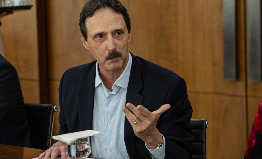 Curitiba, 13 de novembro de 2024 - Governo do Paraná e Claro firmam parceria para ampliar cobertura móvel em áreas rurais do Paraná.