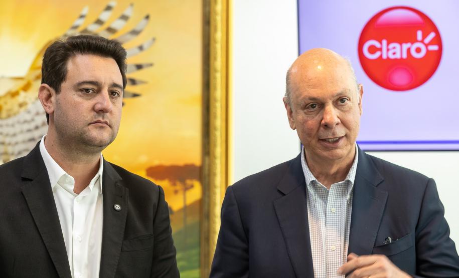 Curitiba, 13 de novembro de 2024 - Governo do Paraná e Claro firmam parceria para ampliar cobertura móvel em áreas rurais do Paraná.
