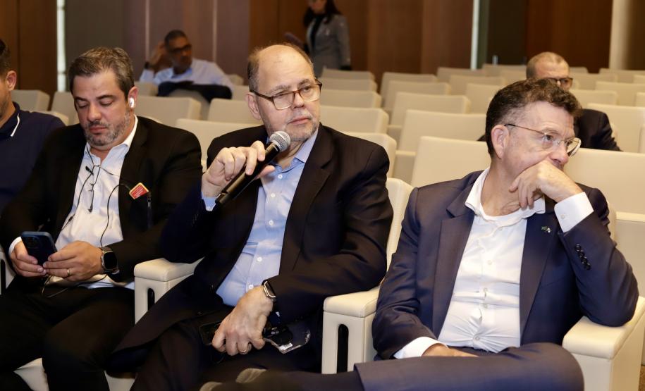 Representantes da Secretaria da Inovação, Modernização e Transformação Digital integraram a delegação brasileira que participou do Smart City Expo World Congress. Debates e visitas técnicas permitiram oportunidade de captação de conhecimentos para manter o Paraná como um dos estados mais inovadores.