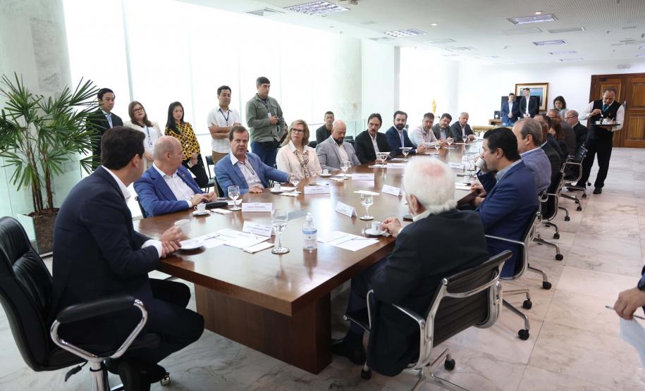 Em parceria com a Google, Estado amplia cursos de IA para alunos do Talento Tech