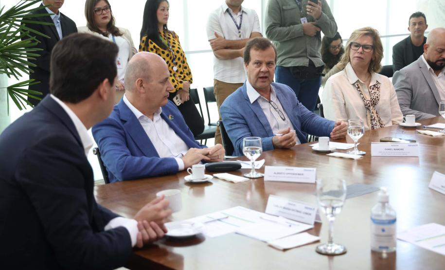 Em parceria com a Google, Estado amplia cursos de IA para alunos do Talento Tech