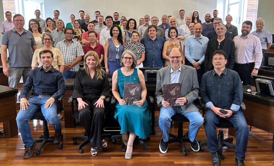 Estado anuncia investimento de R$10,8 milhões para infraestrutura e tecnologia na UEL e HU