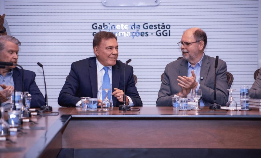 Prêmio homenageou personalidades que contribuíram para a Inovação do Paraná.