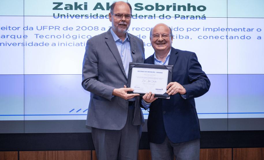 Prêmio homenageou personalidades que contribuíram para a Inovação do Paraná.