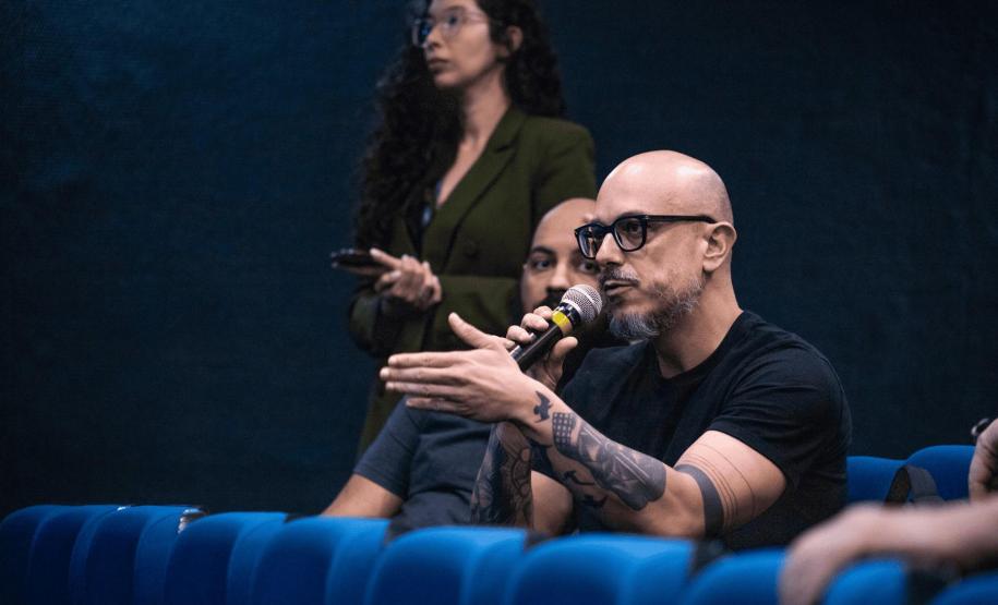 Mais de 100 pessoas participaram do encontro para discutir a futura licitação para contratação de serviços especializados de arquitetura e engenharia do espaço que será o hub de tecnologia, inovação, lazer e cultura, em Curitiba.