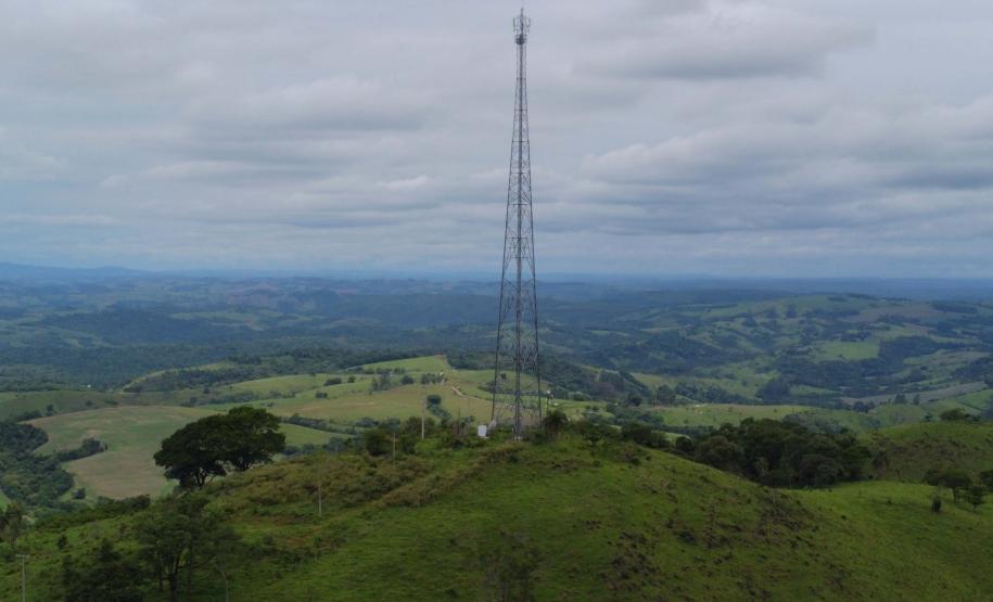 Acordo inédito do Governo com operadoras de telefonia móvel leva conectividade à área rural