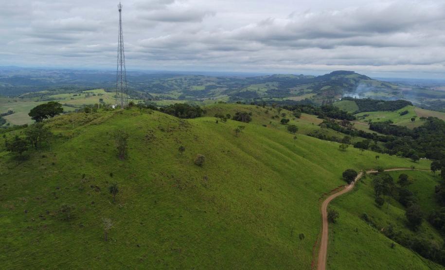 Acordo inédito do Governo com operadoras de telefonia móvel leva conectividade à área rural