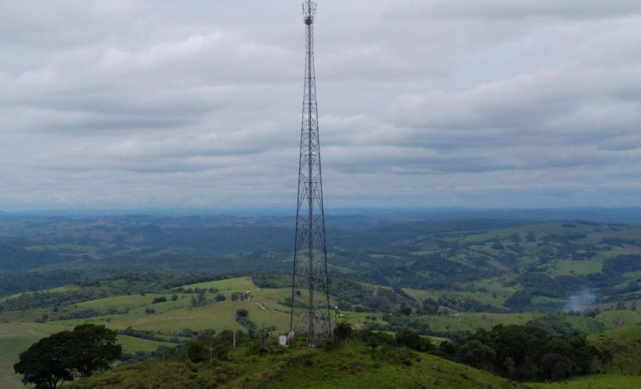 Acordo inédito do Governo com operadoras de telefonia móvel leva conectividade à área rural