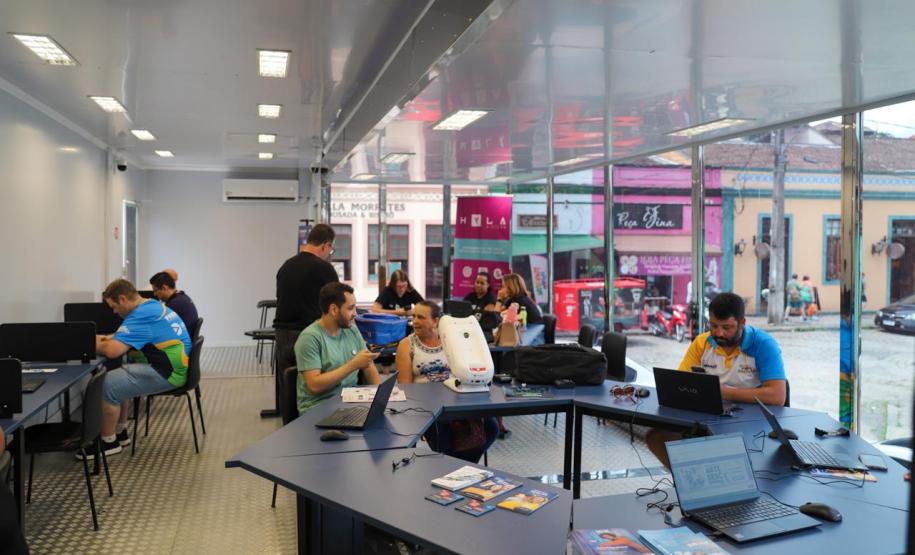 Estado lança Carreta da Inovação e fará investimentos em agência de Morretes