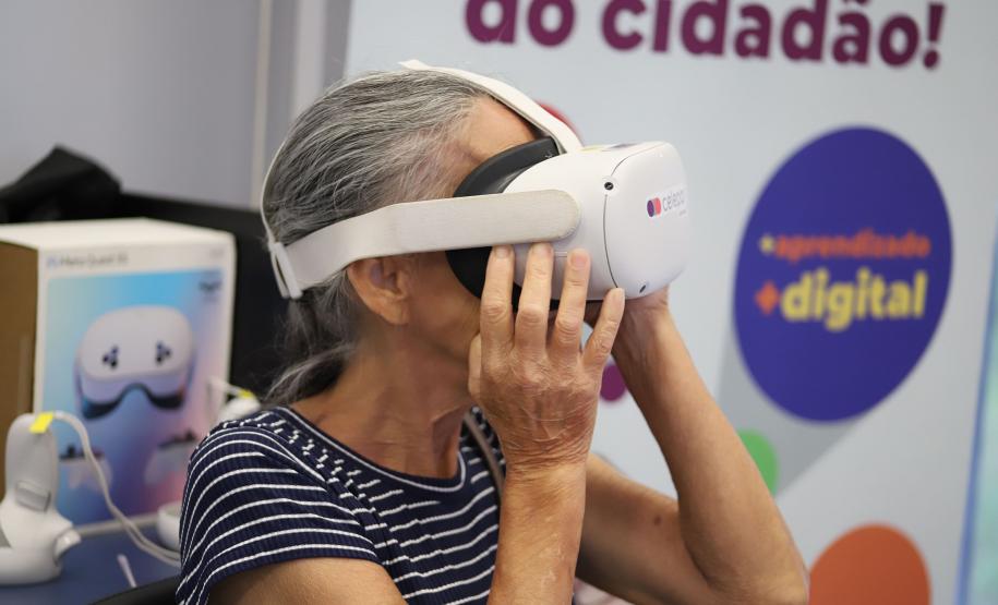 Carreta da Inovação atende até domingo em Antonina