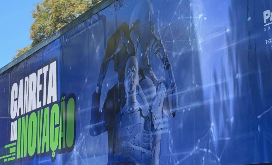 Carreta da Inovação chega a Foz do Iguaçu com oficinas de IA e serviços digitais do Detran
