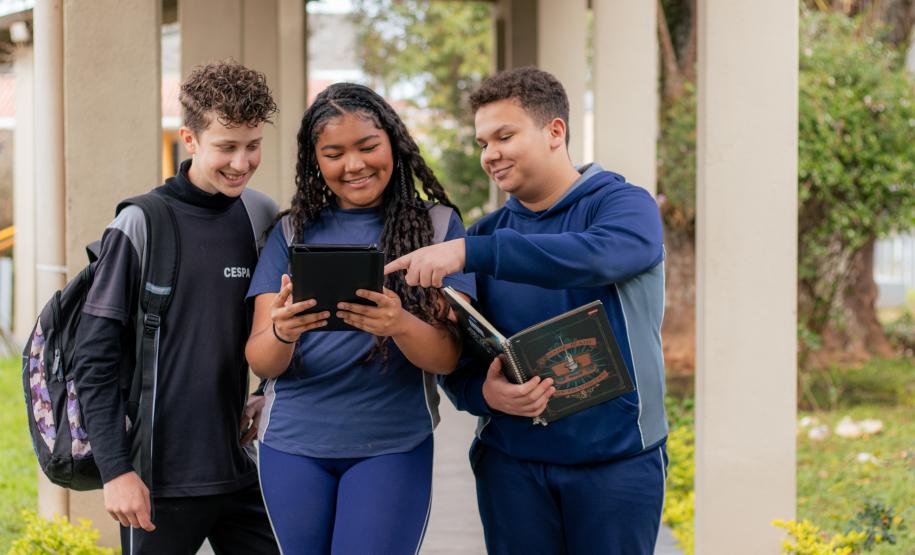 Com IA no currículo, Paraná tem 500 mil de alunos impactados pela educação tecnológica