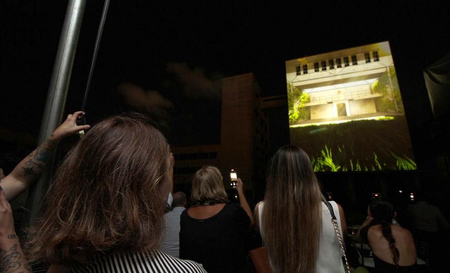 Fábrica de Ideias é apresentada a autoridades e empresários no encerramento do Smart City