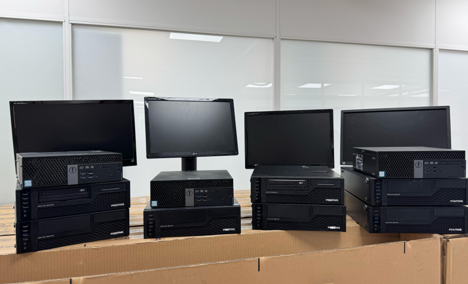 Municípios de Quitandinha, Reserva do Iguaçu e Jesuíta receberam equipamentos eletrônicos por meio do repasse de recursos proveniente do Plano Paraná Mais Cidades