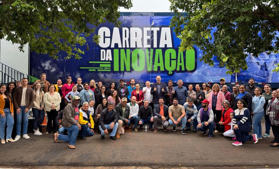 Com mais de 15 mil visitas, Carreta da Inovação conecta população a novas tecnologias
