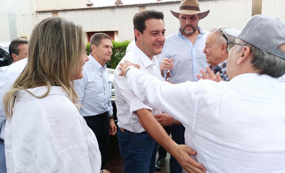 Governador destaca modelo inovador do agro paranaense em visita à Agrishow