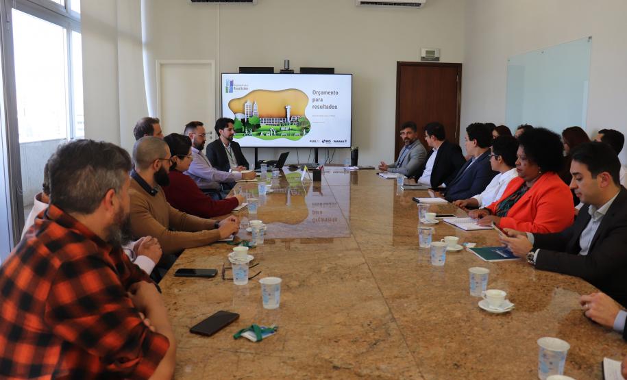 Fazenda apresenta sistema de indicadores e IA para tornar orçamento mais eficiente