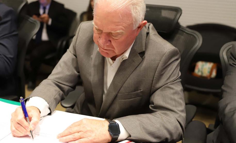 Paraná assina acordos com região italiana da Emilia-Romagna