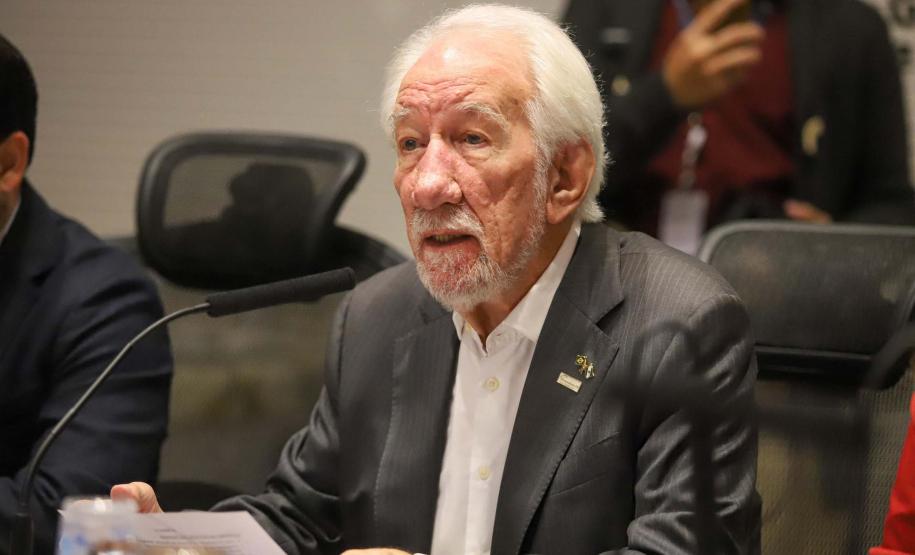 Piana recebe delegação mexicana de Chihuahua para debater parcerias com o Paraná