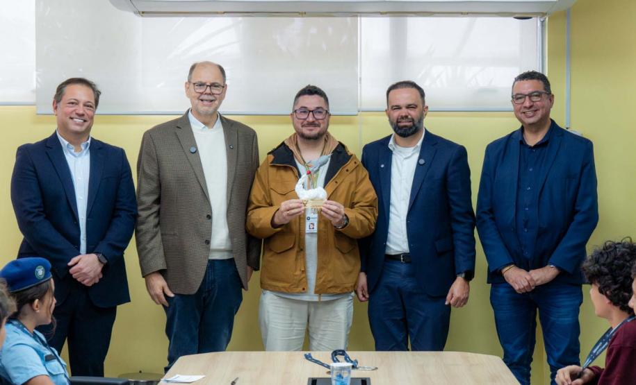 INOVAÇÃO: Alunos recebem premiação da Olimpíada Brasileira de Inovação, Ciência e Tecnologia