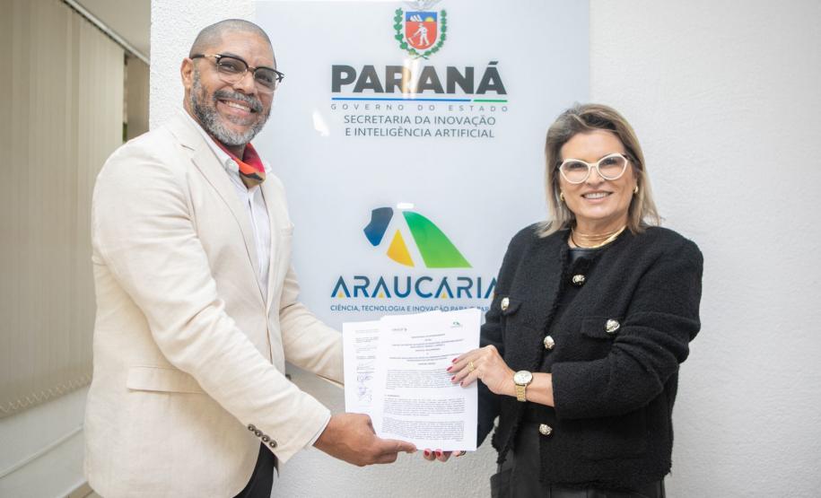 Governo do Paraná e DiMSUR assinam Memorando de Entendimento de desenvolvimento de iniciativas voltadas às emergências climáticas