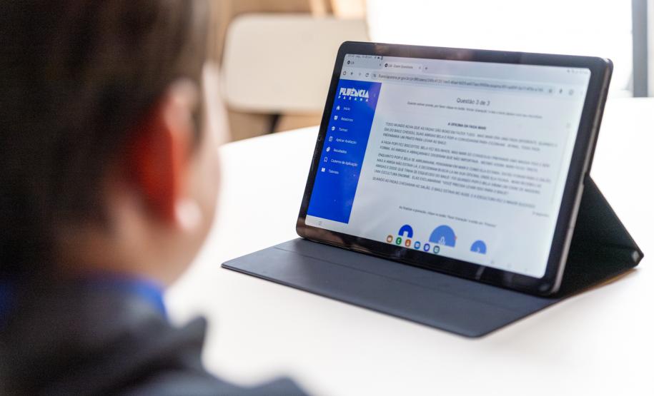 Com Fluência Paraná, Governo usa Inteligência Artificial para apoiar alfabetização de crianças