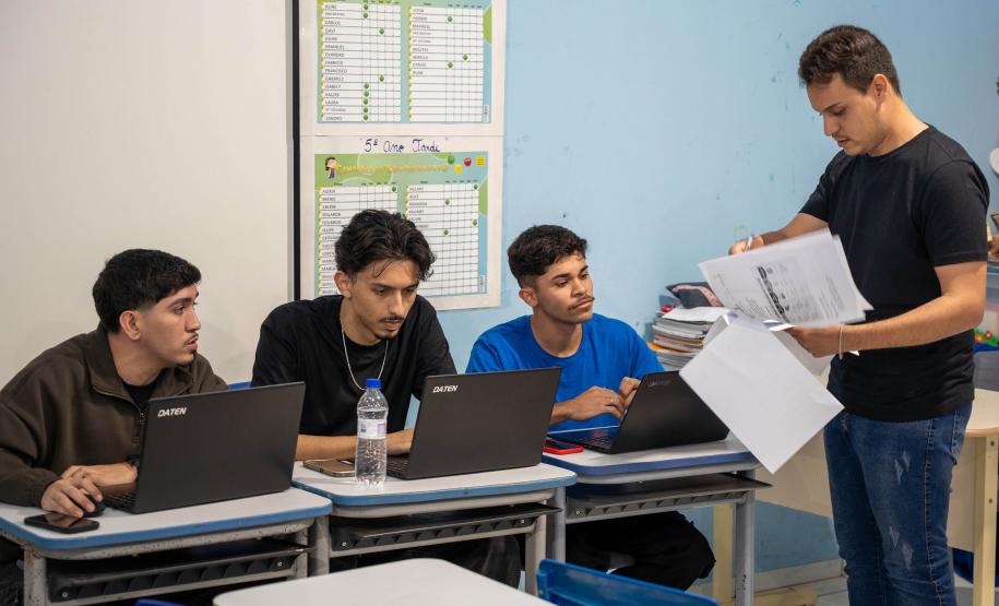 Travessia para o futuro: Talento Tech impulsiona carreira de jovens da Ilha das Peças